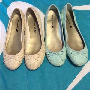 American eagle flats white and turquoise